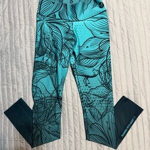 Women’s Teal Floral Patterned Leggings